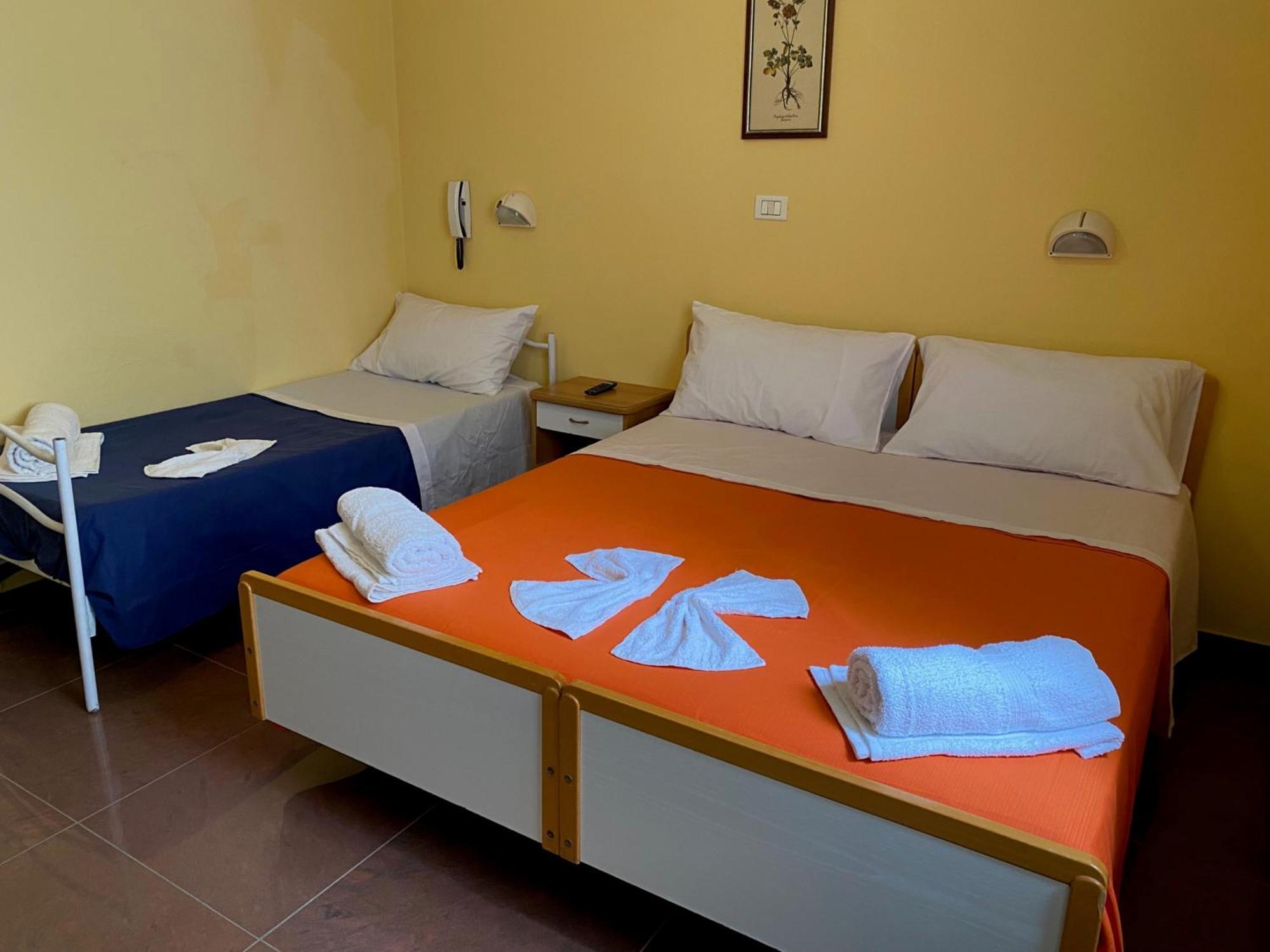 Hotel Piccari Nuova Gestione Римини Экстерьер фото