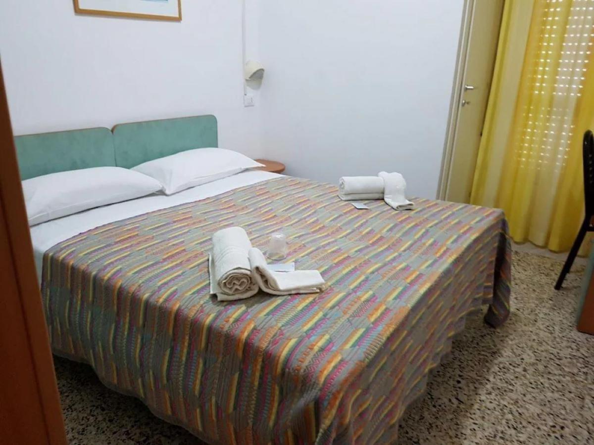 Hotel Piccari Nuova Gestione Римини Экстерьер фото