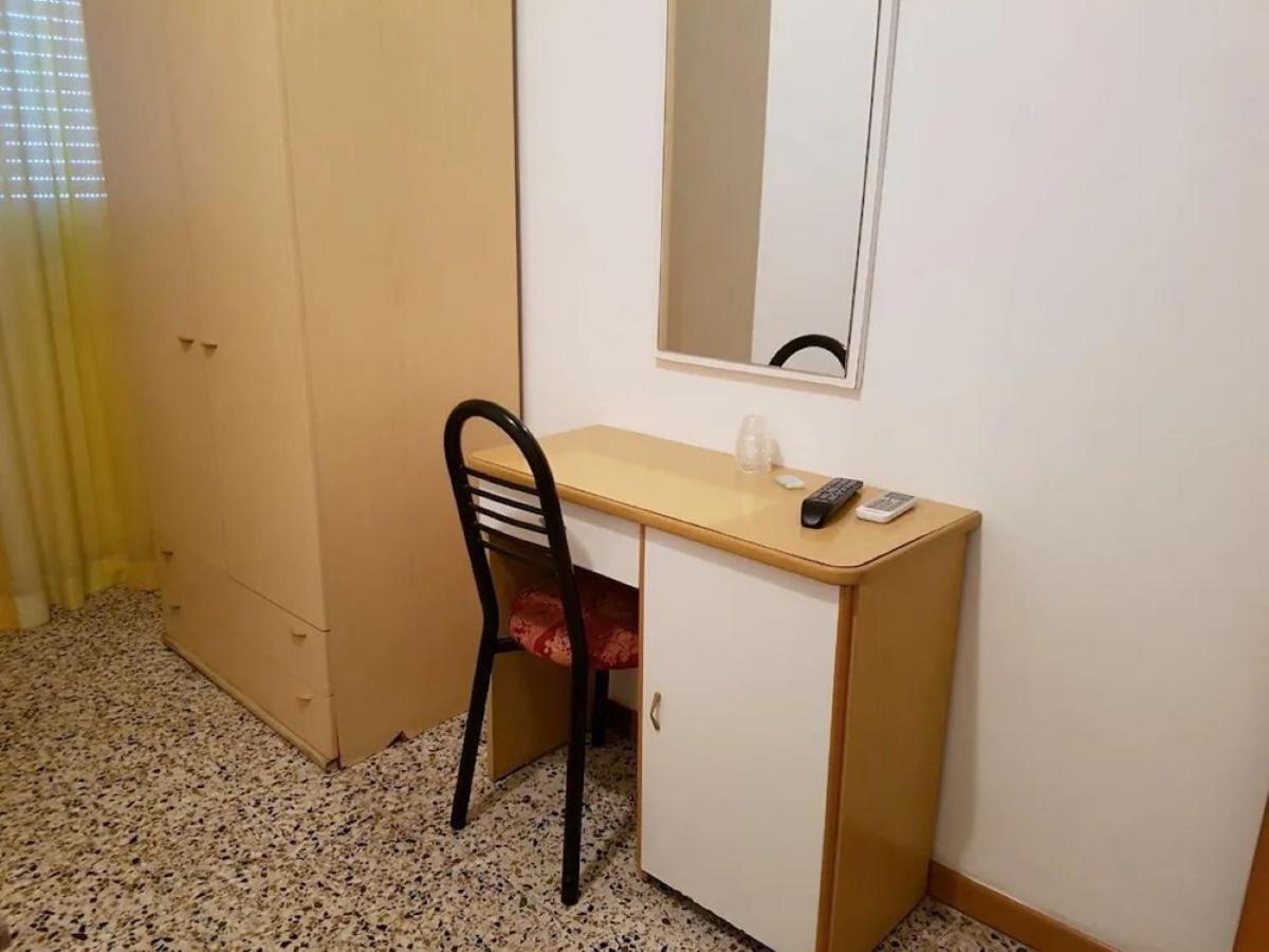 Hotel Piccari Nuova Gestione Римини Экстерьер фото